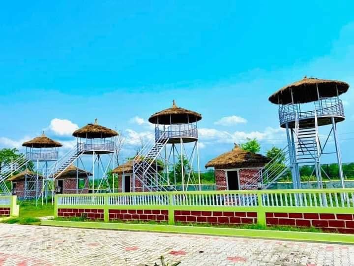 Hotel for Sale in Devachuli Nawalpur