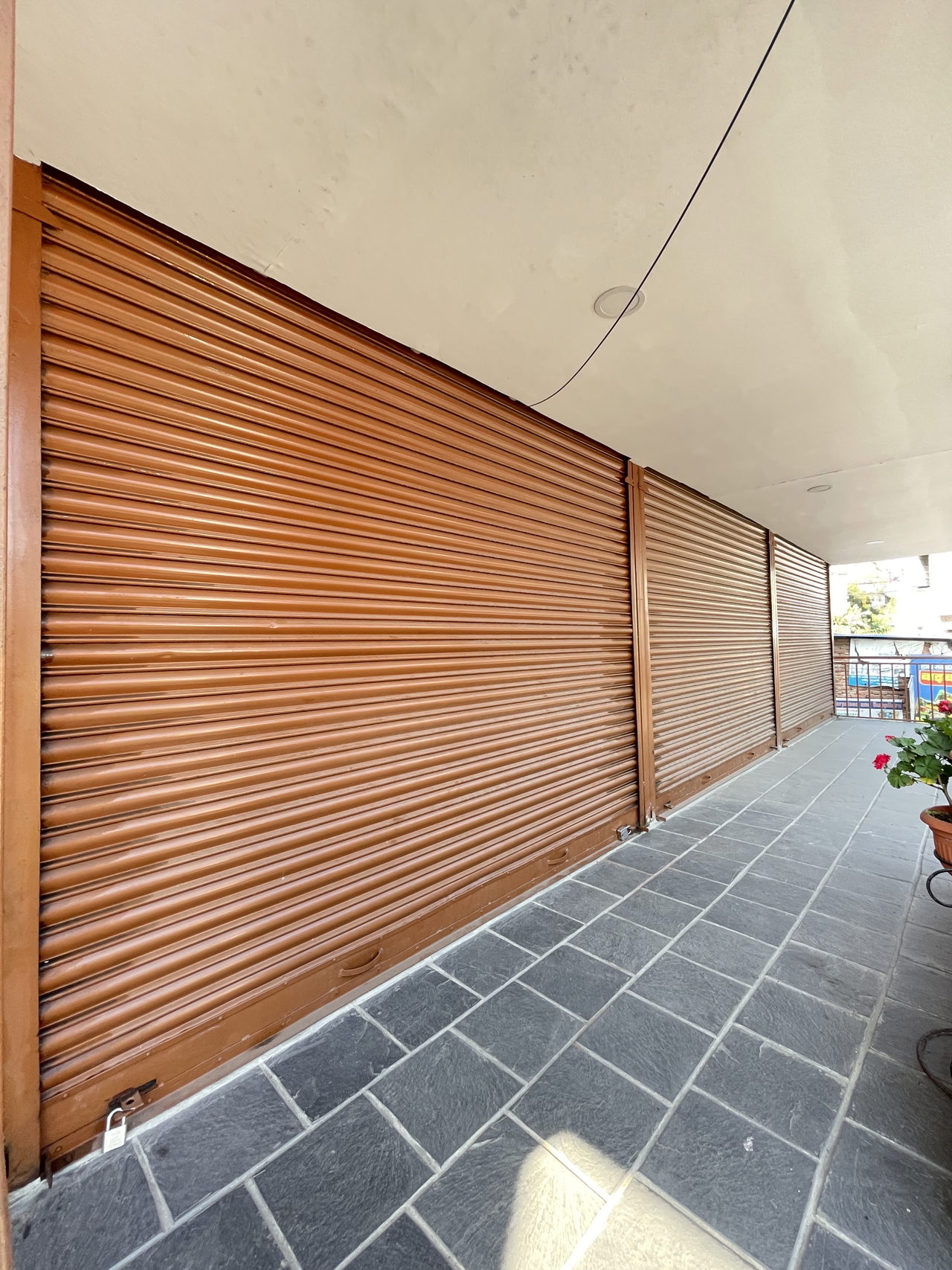 Shutter for Rent in Budhanilkantha Kathmandu