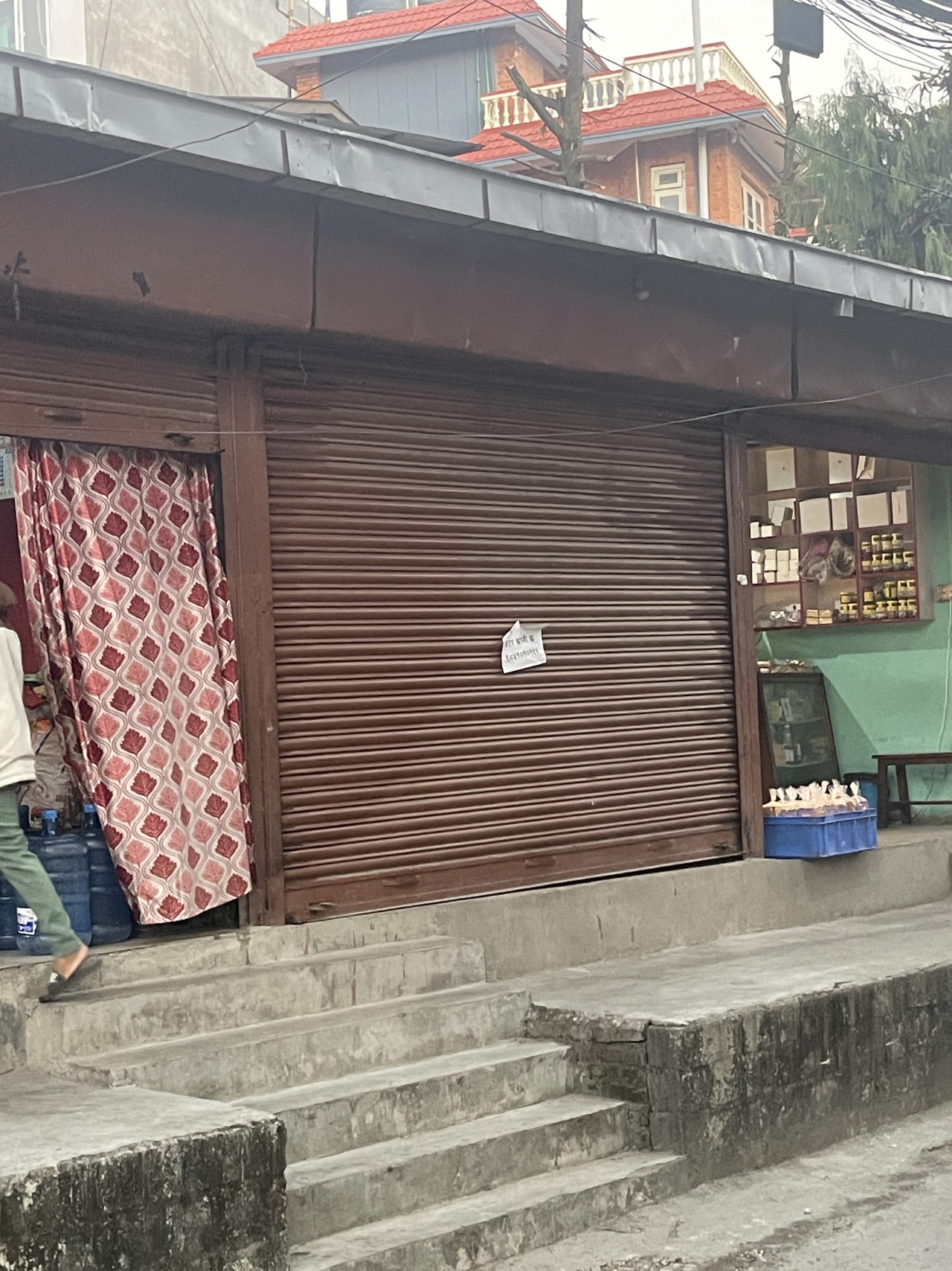 Shutter for Rent in Kathmandu